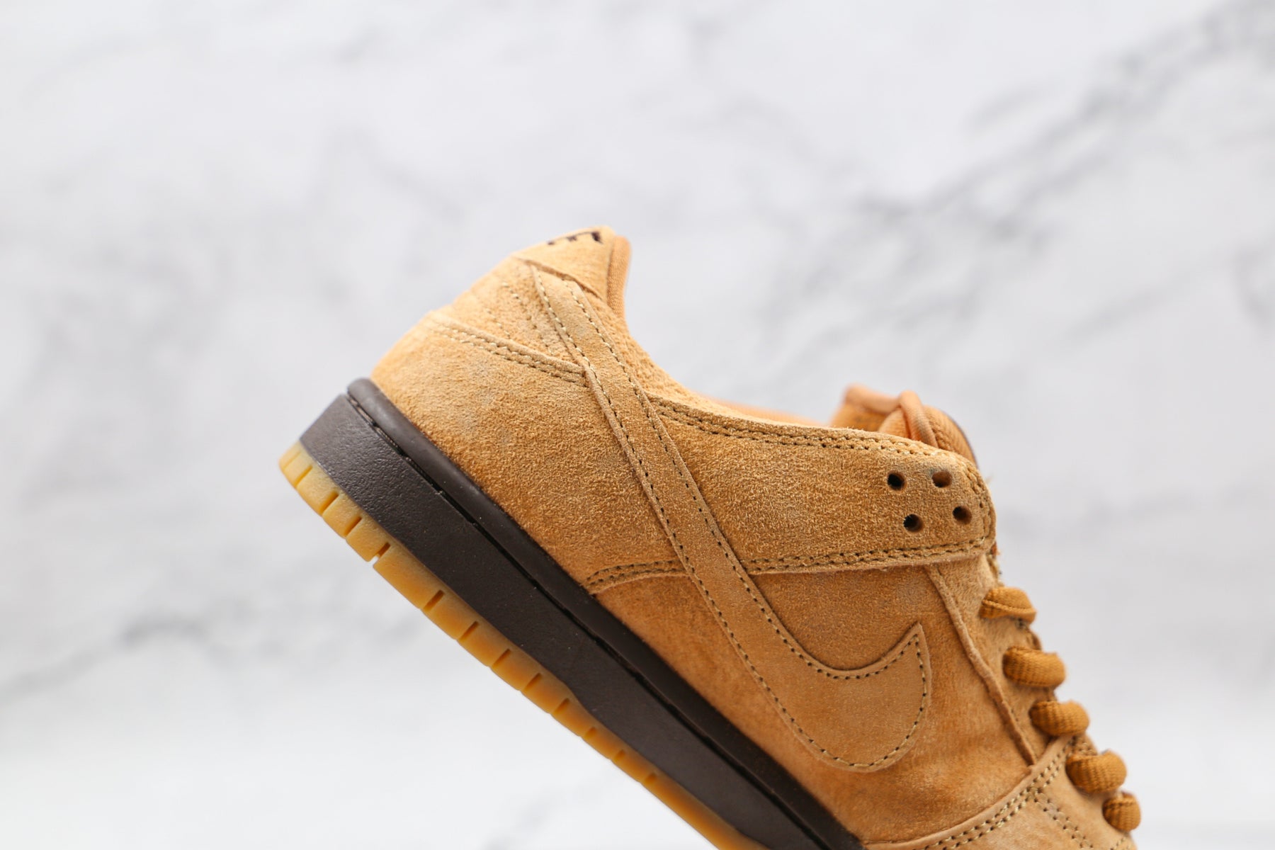 Nike SB Dunk Low Wheat