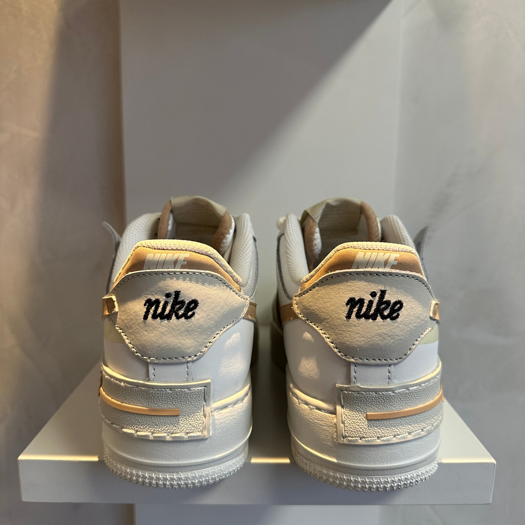 Nike Air Force 1 Shadow Sail Fossil Light Bone (Pronta Entrega)